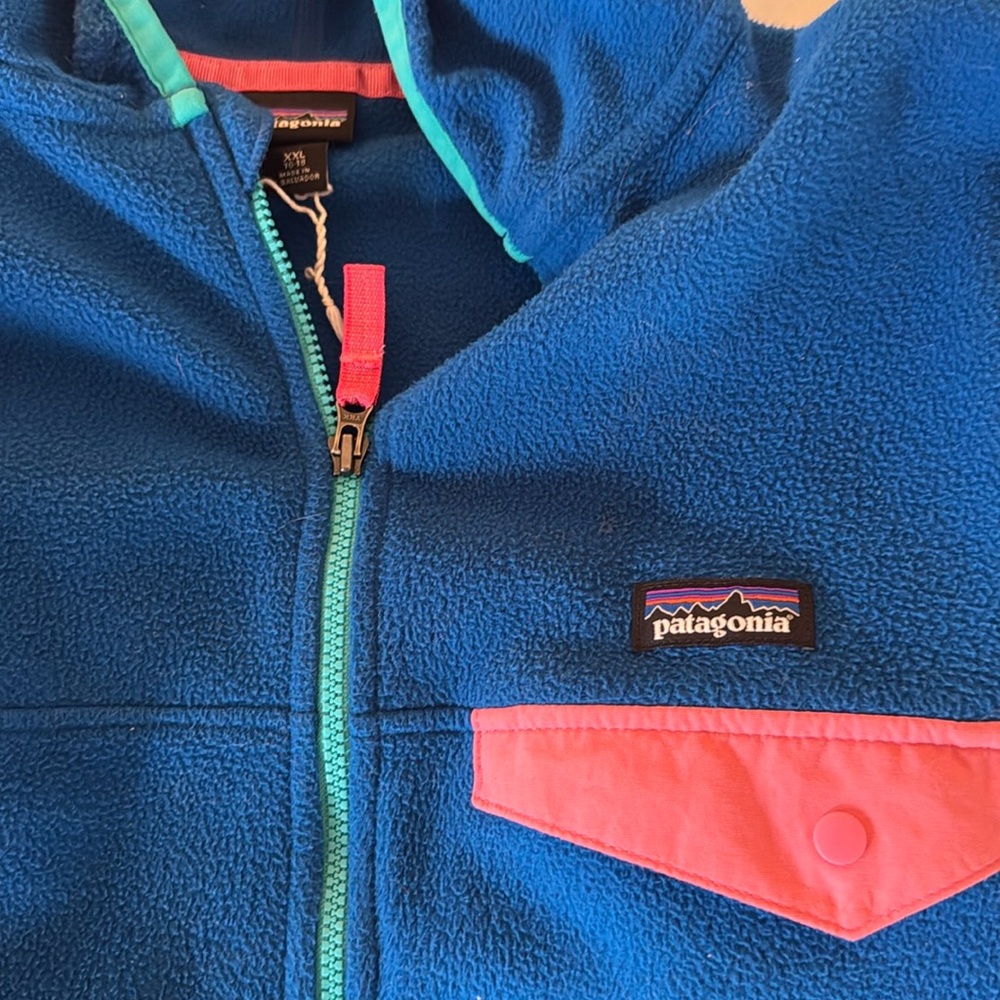 Patagoina Fleece